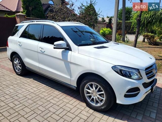 Белый Мерседес ГЛЕ-Класс, объемом двигателя 2.14 л и пробегом 103 тыс. км за 25100 $, фото 6 на Automoto.ua