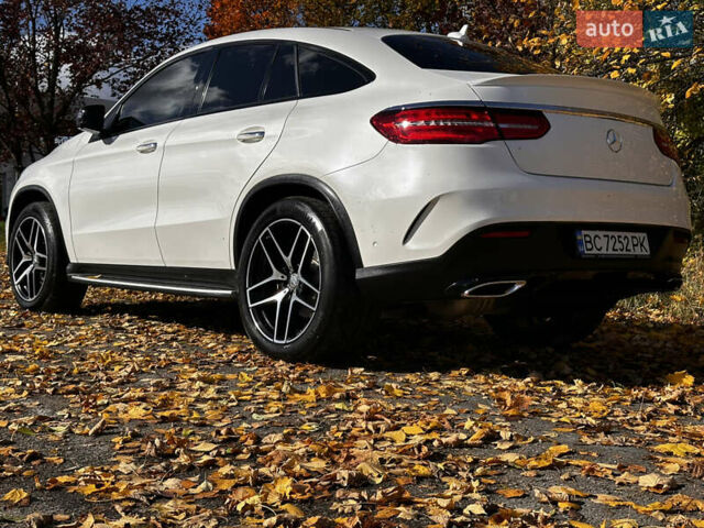Мерседес ГЛЕ-Класс 2015 в Стрые на Automoto.ua Белый Мерседес ГЛЕ-Класс, объемом двигателя 3 л и пробегом 155 тыс. км за 46900 $, фото 7 на Automoto.ua