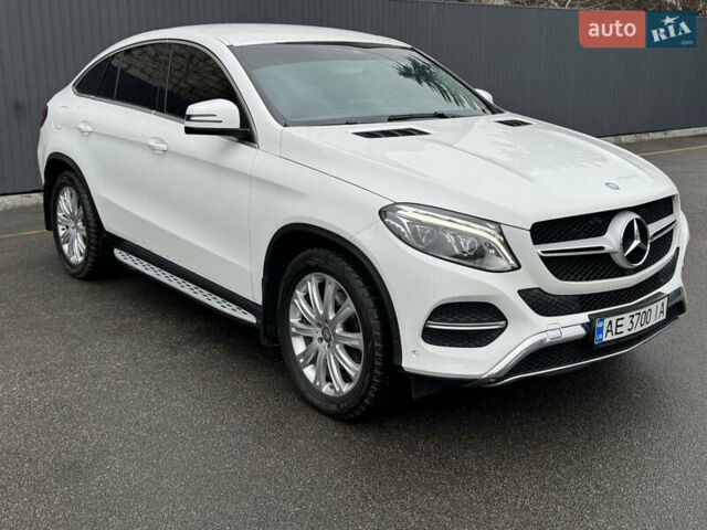 Білий Мерседес ГЛЕ-Клас, об'ємом двигуна 3 л та пробігом 196 тис. км за 34000 $, фото 1 на Automoto.ua