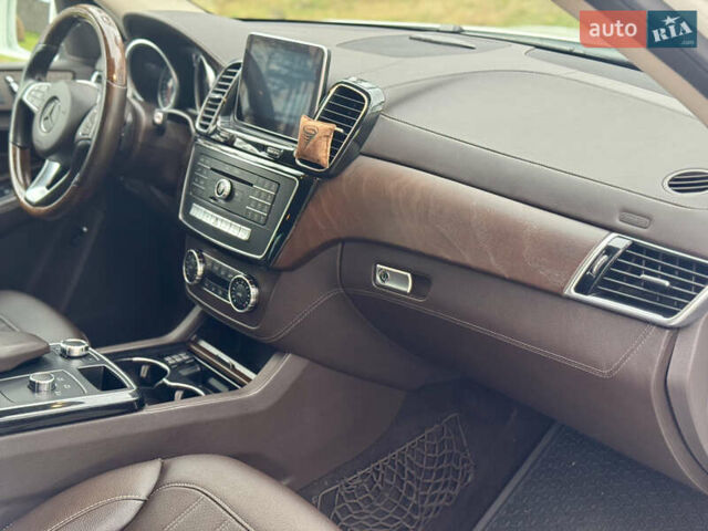 Білий Мерседес ГЛЕ-Клас, об'ємом двигуна 2.14 л та пробігом 147 тис. км за 26000 $, фото 26 на Automoto.ua