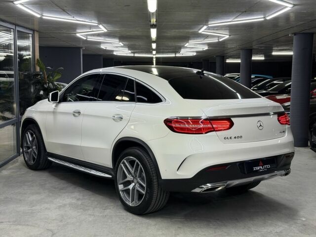 Белый Мерседес ГЛЕ-Класс, объемом двигателя 3 л и пробегом 114 тыс. км за 36500 $, фото 12 на Automoto.ua