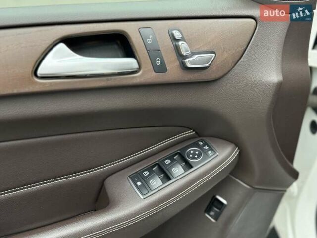 Белый Мерседес ГЛЕ-Класс, объемом двигателя 2.2 л и пробегом 88 тыс. км за 29900 $, фото 35 на Automoto.ua