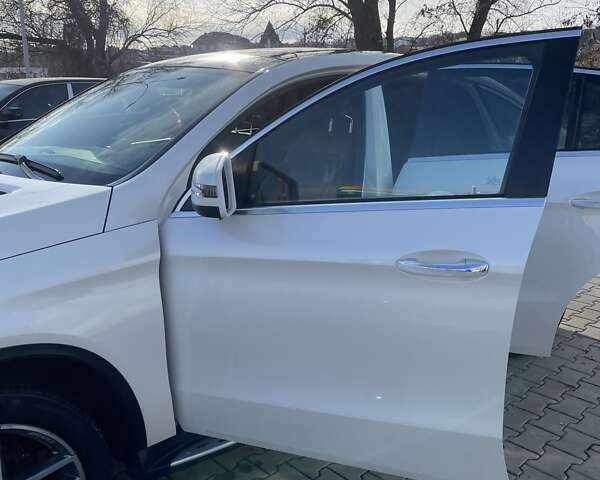 Белый Мерседес ГЛЕ-Класс, объемом двигателя 2.99 л и пробегом 180 тыс. км за 37800 $, фото 6 на Automoto.ua