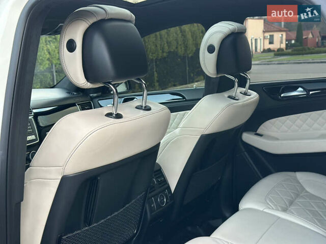 Белый Мерседес ГЛЕ-Класс, объемом двигателя 3 л и пробегом 155 тыс. км за 45900 $, фото 74 на Automoto.ua