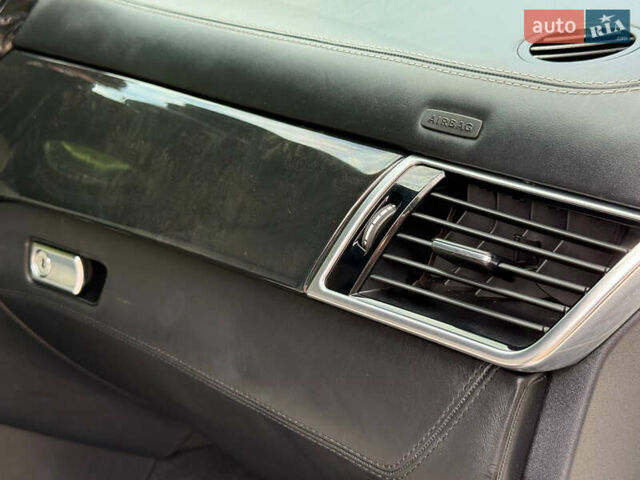 Белый Мерседес ГЛЕ-Класс, объемом двигателя 3 л и пробегом 175 тыс. км за 37800 $, фото 14 на Automoto.ua