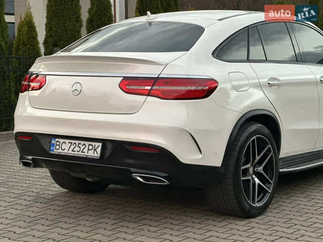 Белый Мерседес ГЛЕ-Класс, объемом двигателя 3 л и пробегом 155 тыс. км за 45900 $, фото 64 на Automoto.ua