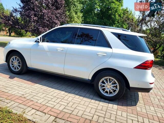 Белый Мерседес ГЛЕ-Класс, объемом двигателя 2.14 л и пробегом 103 тыс. км за 25100 $, фото 16 на Automoto.ua