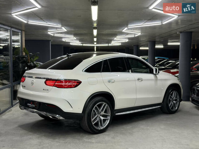Белый Мерседес ГЛЕ-Класс, объемом двигателя 3 л и пробегом 114 тыс. км за 36500 $, фото 13 на Automoto.ua
