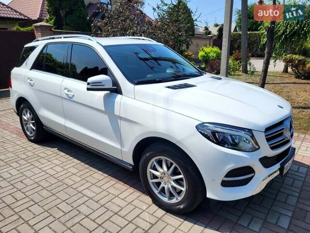 Белый Мерседес ГЛЕ-Класс, объемом двигателя 2.14 л и пробегом 103 тыс. км за 25100 $, фото 5 на Automoto.ua