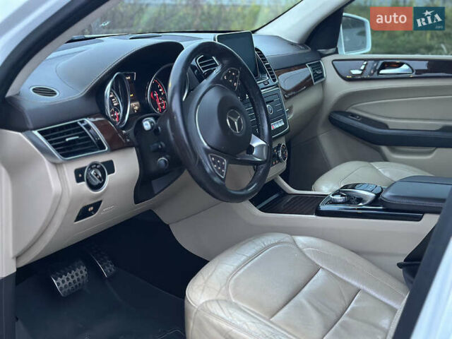 Білий Мерседес ГЛЕ-Клас, об'ємом двигуна 3 л та пробігом 152 тис. км за 26000 $, фото 4 на Automoto.ua