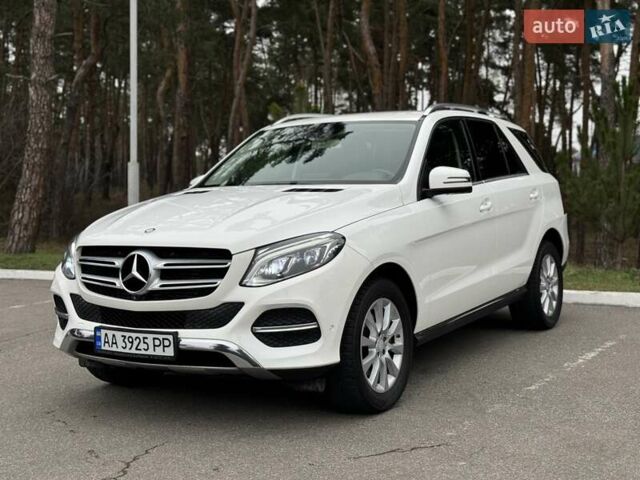 Белый Мерседес ГЛЕ-Класс, объемом двигателя 2.2 л и пробегом 88 тыс. км за 29900 $, фото 1 на Automoto.ua