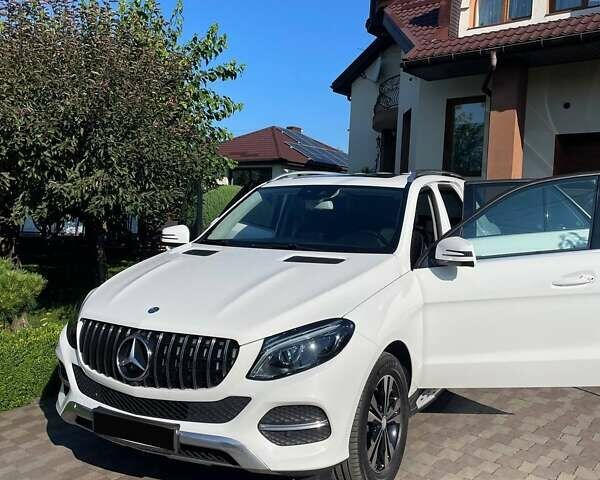 Белый Мерседес ГЛЕ-Класс, объемом двигателя 2.14 л и пробегом 260 тыс. км за 25950 $, фото 9 на Automoto.ua