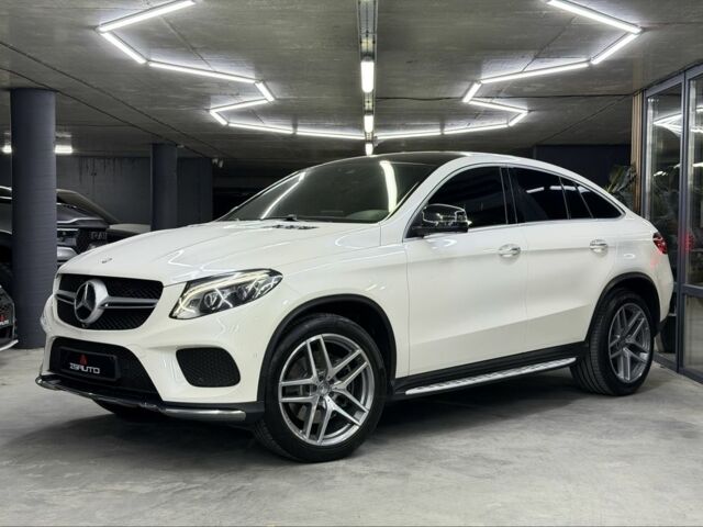 Белый Мерседес ГЛЕ-Класс, объемом двигателя 3 л и пробегом 114 тыс. км за 36500 $, фото 6 на Automoto.ua