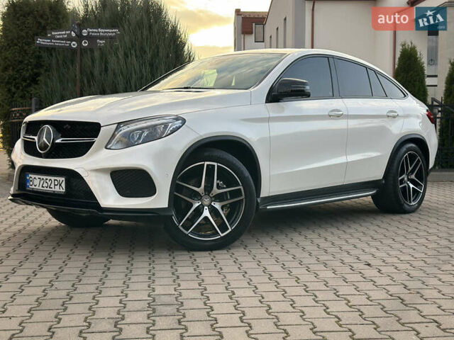 Белый Мерседес ГЛЕ-Класс, объемом двигателя 3 л и пробегом 155 тыс. км за 45900 $, фото 1 на Automoto.ua