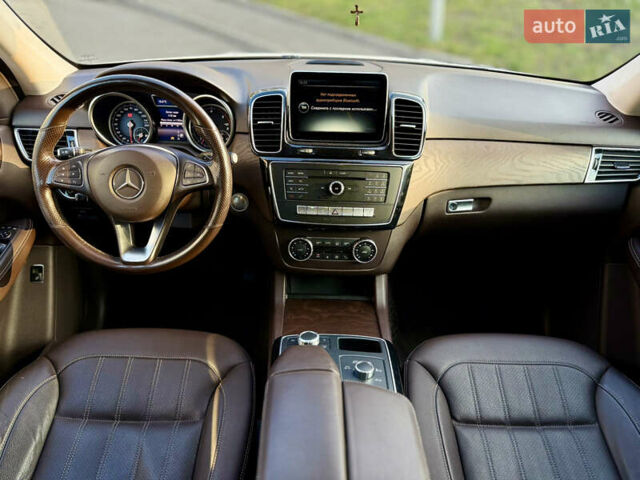 Мерседес ГЛЕ-Класс 2015 в Харькове на Automoto.ua Белый Мерседес ГЛЕ-Класс, объемом двигателя 2.14 л и пробегом 193 тыс. км за 26500 $, фото 17 на Automoto.ua