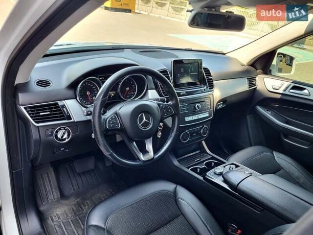 Белый Мерседес ГЛЕ-Класс, объемом двигателя 2.14 л и пробегом 103 тыс. км за 25100 $, фото 9 на Automoto.ua