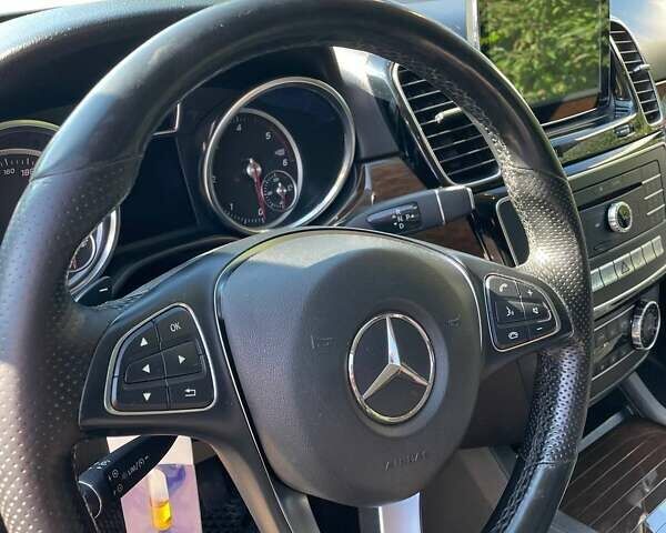 Белый Мерседес ГЛЕ-Класс, объемом двигателя 2.14 л и пробегом 260 тыс. км за 25950 $, фото 13 на Automoto.ua