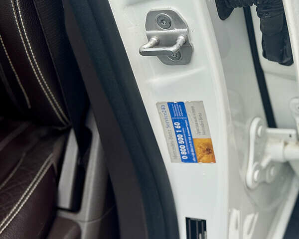 Білий Мерседес ГЛЕ-Клас, об'ємом двигуна 2.14 л та пробігом 147 тис. км за 26000 $, фото 52 на Automoto.ua