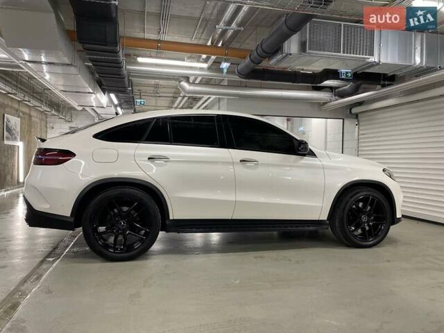 Белый Мерседес ГЛЕ-Класс, объемом двигателя 3 л и пробегом 132 тыс. км за 39000 $, фото 30 на Automoto.ua