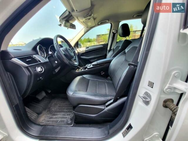 Белый Мерседес ГЛЕ-Класс, объемом двигателя 2.14 л и пробегом 103 тыс. км за 25100 $, фото 10 на Automoto.ua