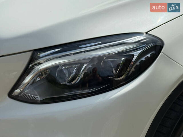 Белый Мерседес ГЛЕ-Класс, объемом двигателя 3 л и пробегом 175 тыс. км за 37800 $, фото 6 на Automoto.ua