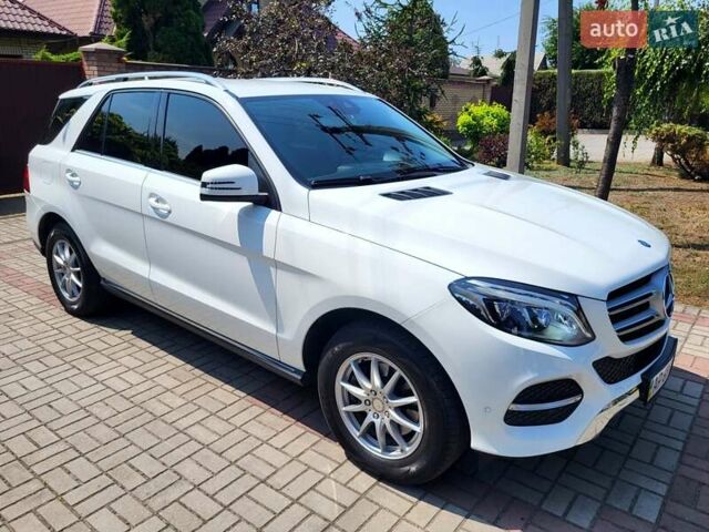 Белый Мерседес ГЛЕ-Класс, объемом двигателя 2.14 л и пробегом 103 тыс. км за 25100 $, фото 7 на Automoto.ua