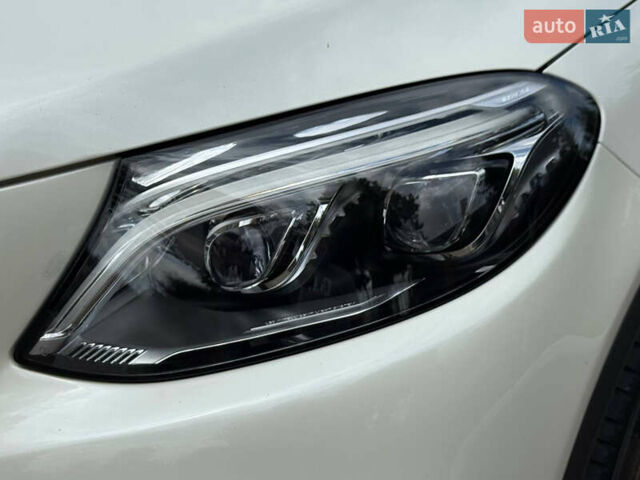 Белый Мерседес ГЛЕ-Класс, объемом двигателя 3 л и пробегом 175 тыс. км за 37800 $, фото 59 на Automoto.ua