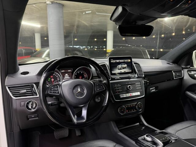 Белый Мерседес ГЛЕ-Класс, объемом двигателя 3 л и пробегом 114 тыс. км за 36500 $, фото 19 на Automoto.ua