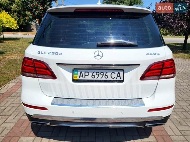 Белый Мерседес ГЛЕ-Класс, объемом двигателя 2.14 л и пробегом 103 тыс. км за 25100 $, фото 15 на Automoto.ua
