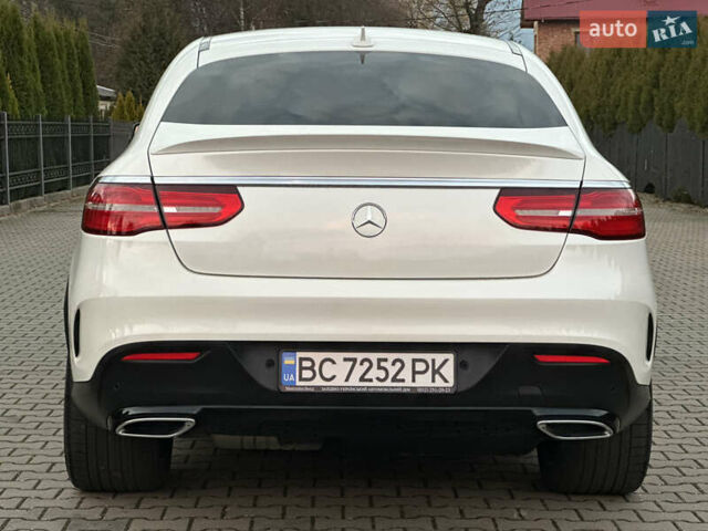 Белый Мерседес ГЛЕ-Класс, объемом двигателя 3 л и пробегом 155 тыс. км за 45900 $, фото 60 на Automoto.ua