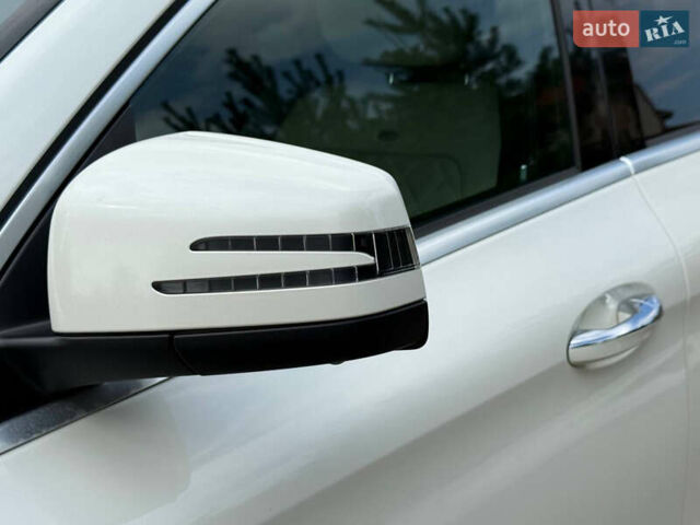 Белый Мерседес ГЛЕ-Класс, объемом двигателя 3 л и пробегом 175 тыс. км за 37800 $, фото 55 на Automoto.ua