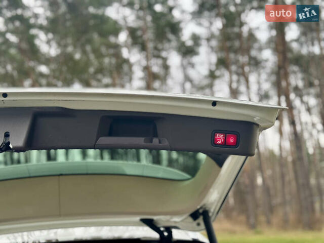 Білий Мерседес ГЛЕ-Клас, об'ємом двигуна 2.14 л та пробігом 147 тис. км за 26000 $, фото 18 на Automoto.ua