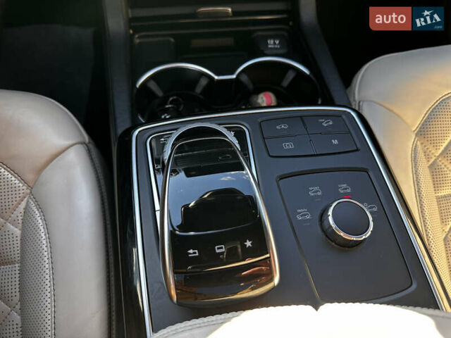 Мерседес ГЛЕ-Класс 2015 в Стрые на Automoto.ua Белый Мерседес ГЛЕ-Класс, объемом двигателя 3 л и пробегом 155 тыс. км за 46900 $, фото 64 на Automoto.ua