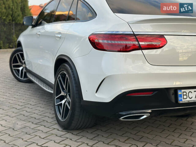 Белый Мерседес ГЛЕ-Класс, объемом двигателя 3 л и пробегом 155 тыс. км за 45900 $, фото 24 на Automoto.ua