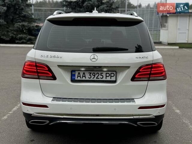 Белый Мерседес ГЛЕ-Класс, объемом двигателя 2.2 л и пробегом 88 тыс. км за 29900 $, фото 5 на Automoto.ua