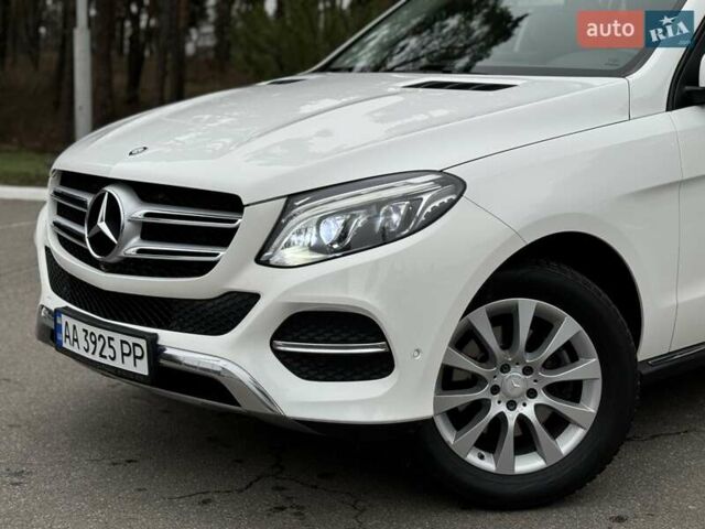 Белый Мерседес ГЛЕ-Класс, объемом двигателя 2.2 л и пробегом 88 тыс. км за 29900 $, фото 11 на Automoto.ua
