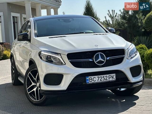 Белый Мерседес ГЛЕ-Класс, объемом двигателя 2.99 л и пробегом 152 тыс. км за 46500 $, фото 3 на Automoto.ua