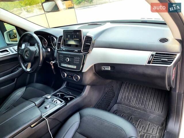 Белый Мерседес ГЛЕ-Класс, объемом двигателя 2.14 л и пробегом 103 тыс. км за 25100 $, фото 11 на Automoto.ua