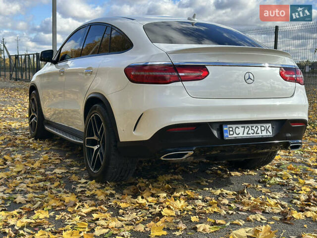 Мерседес ГЛЕ-Класс 2015 в Стрые на Automoto.ua Белый Мерседес ГЛЕ-Класс, объемом двигателя 3 л и пробегом 155 тыс. км за 46900 $, фото 21 на Automoto.ua