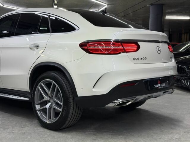 Белый Мерседес ГЛЕ-Класс, объемом двигателя 3 л и пробегом 114 тыс. км за 36500 $, фото 15 на Automoto.ua