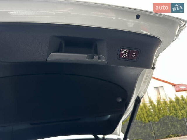 Белый Мерседес ГЛЕ-Класс, объемом двигателя 3 л и пробегом 155 тыс. км за 45900 $, фото 92 на Automoto.ua