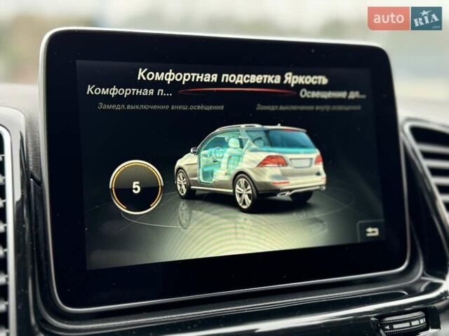 Белый Мерседес ГЛЕ-Класс, объемом двигателя 2.2 л и пробегом 88 тыс. км за 29900 $, фото 97 на Automoto.ua