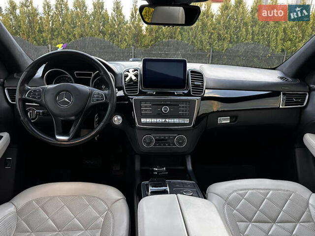 Белый Мерседес ГЛЕ-Класс, объемом двигателя 3 л и пробегом 155 тыс. км за 45900 $, фото 78 на Automoto.ua