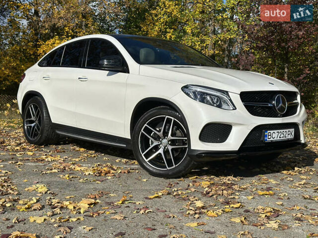 Мерседес ГЛЕ-Класс 2015 в Стрые на Automoto.ua Белый Мерседес ГЛЕ-Класс, объемом двигателя 3 л и пробегом 155 тыс. км за 46900 $, фото 10 на Automoto.ua