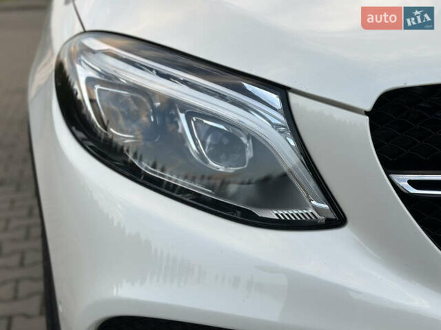 Белый Мерседес ГЛЕ-Класс, объемом двигателя 3 л и пробегом 155 тыс. км за 45900 $, фото 36 на Automoto.ua