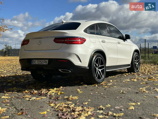 Мерседес ГЛЕ-Класс 2015 в Стрые на Automoto.ua Белый Мерседес ГЛЕ-Класс, объемом двигателя 3 л и пробегом 155 тыс. км за 46900 $, фото 8 на Automoto.ua