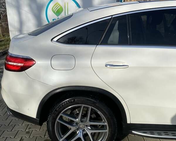 Белый Мерседес ГЛЕ-Класс, объемом двигателя 2.99 л и пробегом 180 тыс. км за 37800 $, фото 8 на Automoto.ua