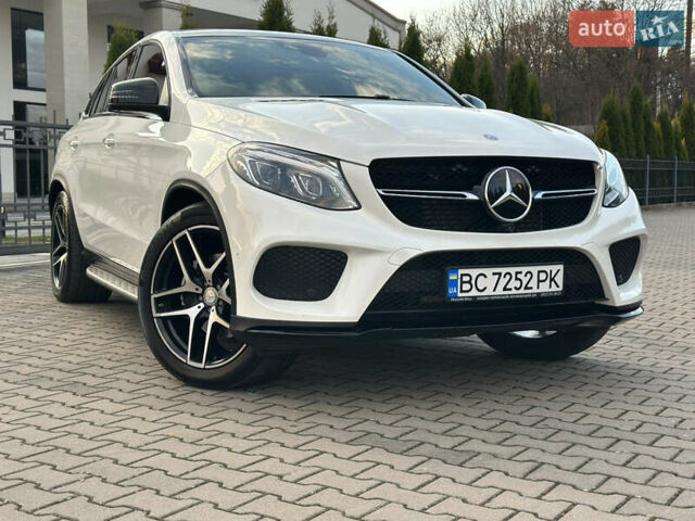 Белый Мерседес ГЛЕ-Класс, объемом двигателя 3 л и пробегом 155 тыс. км за 45900 $, фото 21 на Automoto.ua