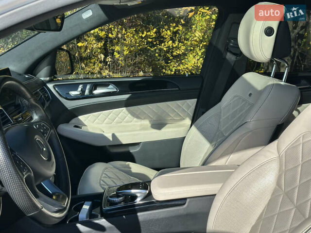 Мерседес ГЛЕ-Класс 2015 в Стрые на Automoto.ua Белый Мерседес ГЛЕ-Класс, объемом двигателя 3 л и пробегом 155 тыс. км за 46900 $, фото 52 на Automoto.ua