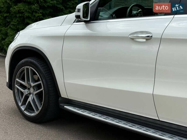 Белый Мерседес ГЛЕ-Класс, объемом двигателя 3 л и пробегом 175 тыс. км за 37800 $, фото 57 на Automoto.ua